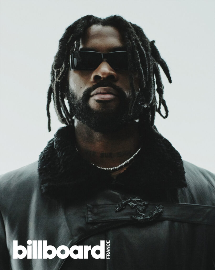Damso lors de son shooting pour la couverture de Billboard France.