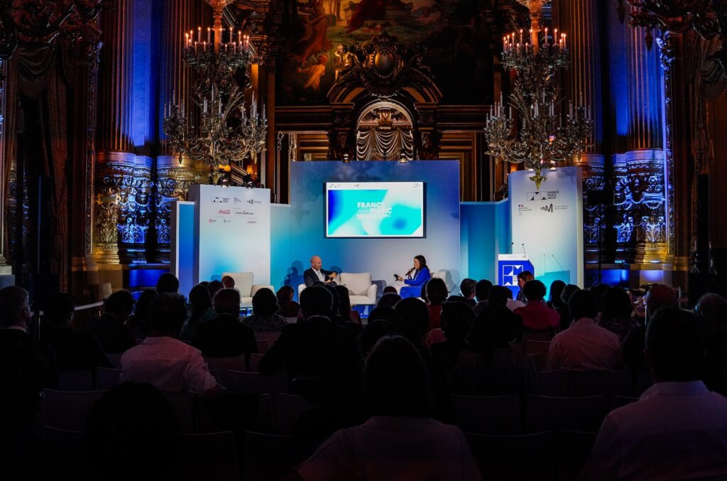 Photographie du Palais Garnier à l'occasion du Sommet de la France Music Week