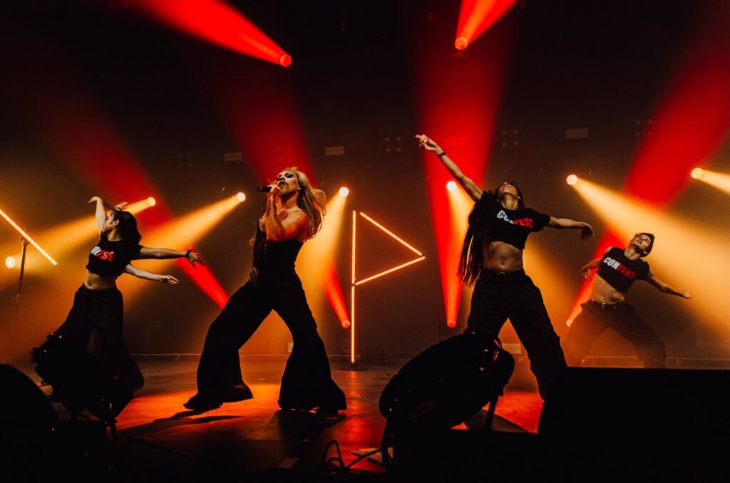 Piche performe aux Solidays 2025